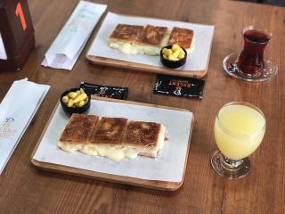 Bülent Börekçilik Subayevleri