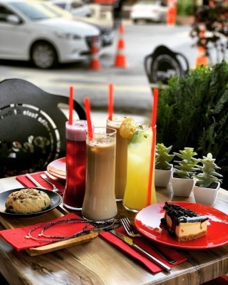 Pheru Coffee and Tea Shop