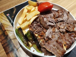 Bana Da Söyle Döner&Köfte Kuzu Effect Avm