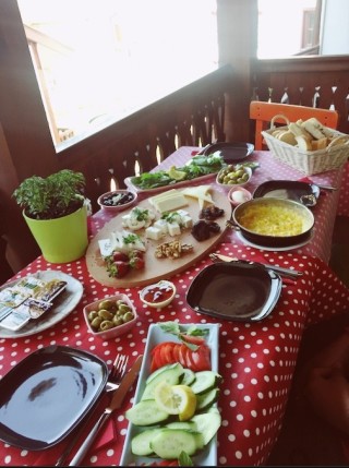 Taş Bebek Cafe