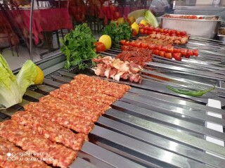NAZAR LOKANTASI KEBAP & LAHMACUN SALONU