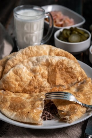 Konakbay Çibörek Mantı