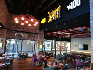 Newcastle Pub-Galleria