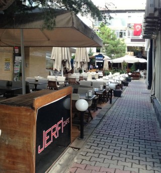 Jerfi Cafe Bar