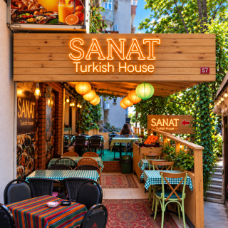 Sanat Turkish House