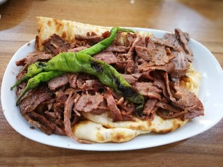 Peçenek Döner