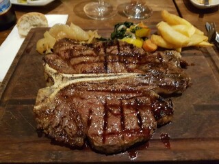 Rafine Gastro Steak House