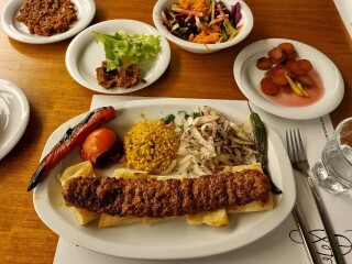 Urfalı Hayrağ'nın Yeri