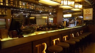 Retrox Pub