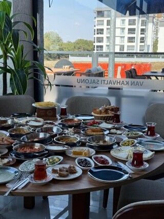 VAN KAHVALTI SALONU ÇERKEZKÖY