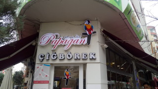 Papağan Çiğbörek