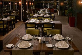 Izaka Restaurant CVK Park Bosphorus 