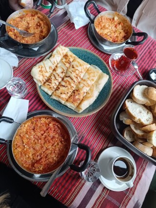 Lusnika Kafe