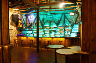 Red Point Cafe&Bar