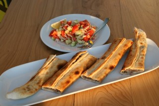 Coşkun et döner Kebap Salonu Yeni Batı