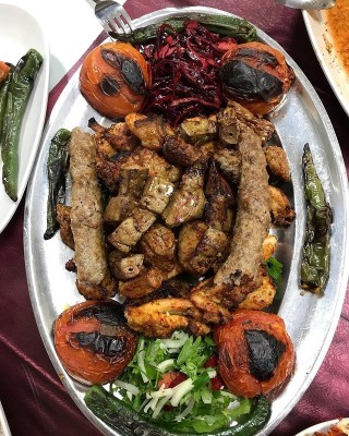 Meşhur kebapçı Metin Usta