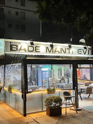 Bade Mantı Evi
