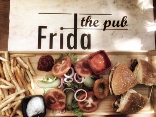 Frida Pub
