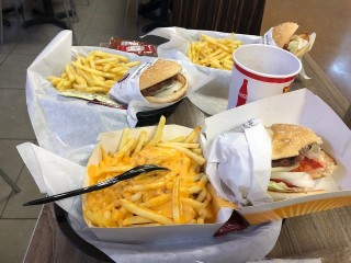 Carl's Jr.