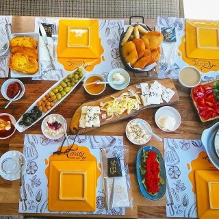 Tevatir Mantı Cafe & Restoran