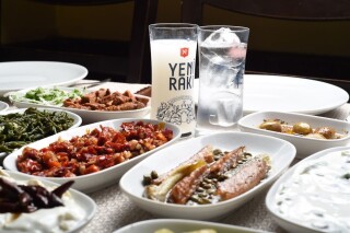 Sokakbaşı Meyhane