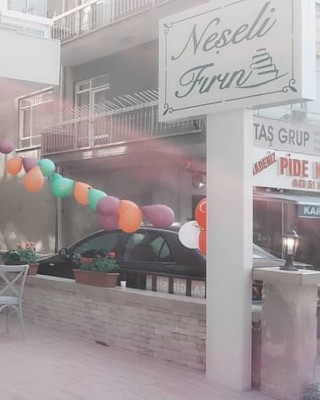 Neşeli Fırın