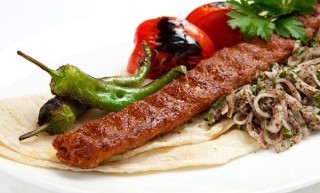 ÇARŞI KANAT