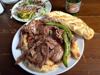 Azim Beşiktaş Döner