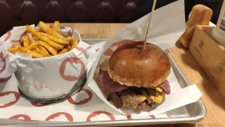 Biber Burger Moda 