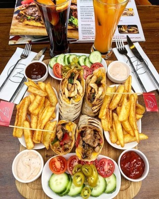 Cey Cey Cafe & Lounge
