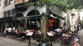Tarihi Karaköy Tavukçusu