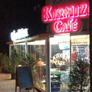Kırmızı Cafe BİSTRO