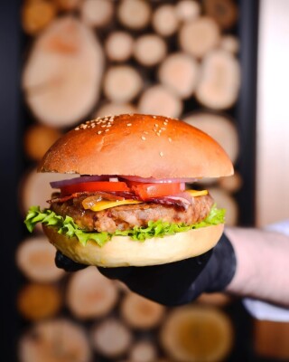 Ercan Burger Mecidiyeköy Şubesi