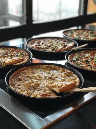 Manville Pizza Maslak Şubesi