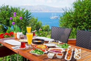 Tapas Cafe Bistro Antalya