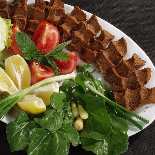 ELAZIĞLI ÇİĞ KÖFTECİ AHMET USTA Bakırköy