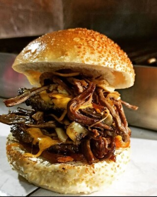 Casa Della Pizza & Burger
