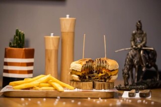 ALOHA BURGER