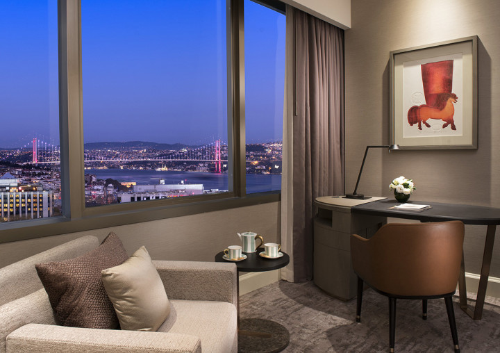 The Ritz-Carlton, Istanbul’dan ‘doğadan masaya’ sevgililere özel fotoğraf