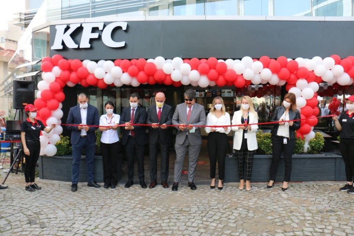 KFC Türkiye’den İstanbul’da 3 Yeni Restoran fotoğraf
