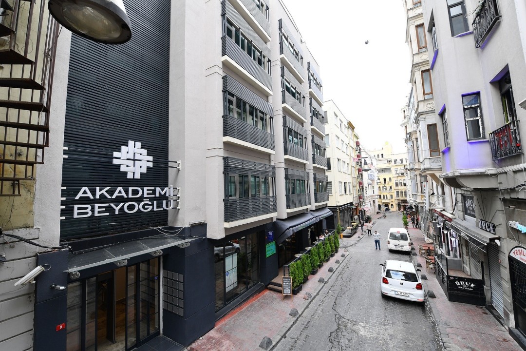 Akademi Beyoğlu, yılda 10 bin gence hizmet verecek