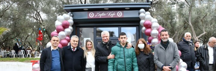 ‘Zeytin Cafe’ Berker ve Annesine Emanet fotoğraf