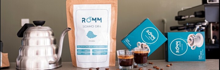 Kahve Ağacı Mucizesi Ve Romm Coffee Lezzeti fotoğraf