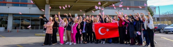 Sabiha Gökçen Havalimanı’nda kadınlara ilham veren 8 Mart kutlaması fotoğraf