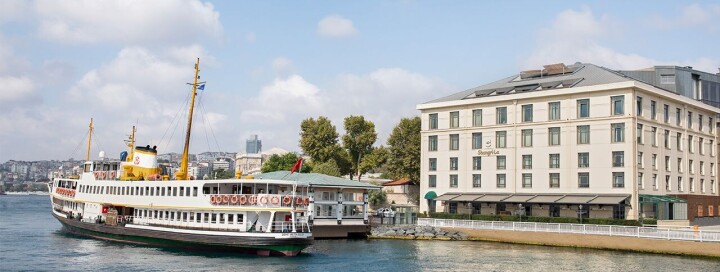 Shangri-La Bosphorus’un Genel Müdürü Tj Joulak’a Julian Star Ödülü... fotoğraf