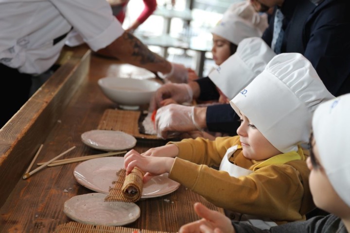 Minik şefler, Bilkent Center’in sushi atölyesinde damak zevklerini geliştirdi fotoğraf