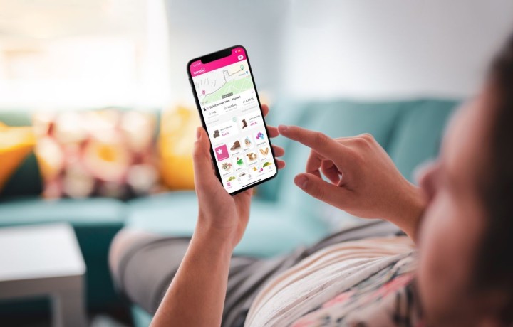 Evimizin her ihtiyacını online olarak tedarik ediyoruz fotoğraf