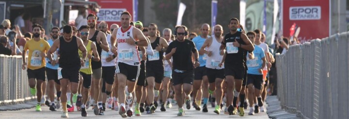 Binler İstanbul’u Koştu