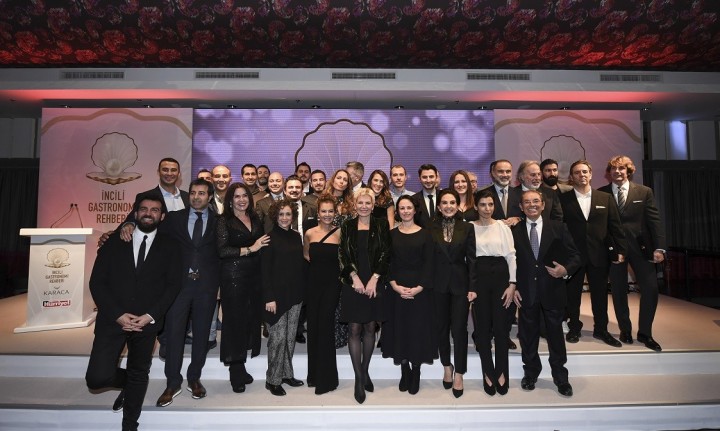 İncili Gastronomi Rehberi’nde ‘5 İnci’ Maça Kızı, Mikla ve Neolokal’a verildi fotoğraf
