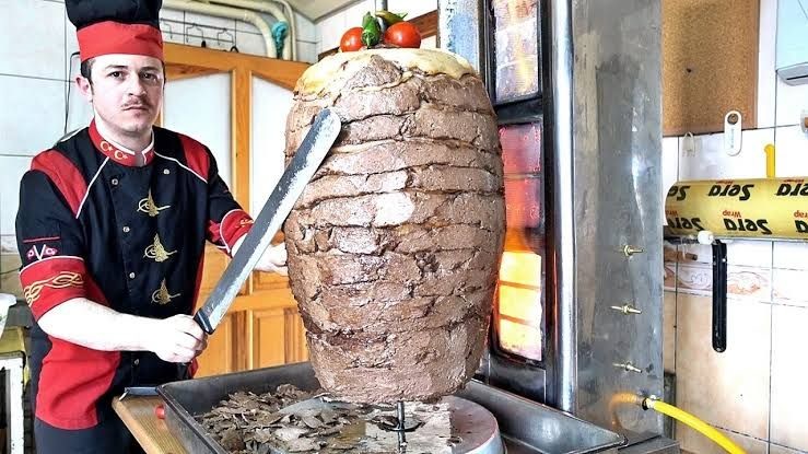 AB’de döner satışları McDonalds ve pizzaları geçti